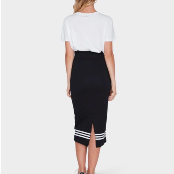 Adidas pencil skirt-midi length-elastic waistband-back slit, high waisted - Picture 5 of 13